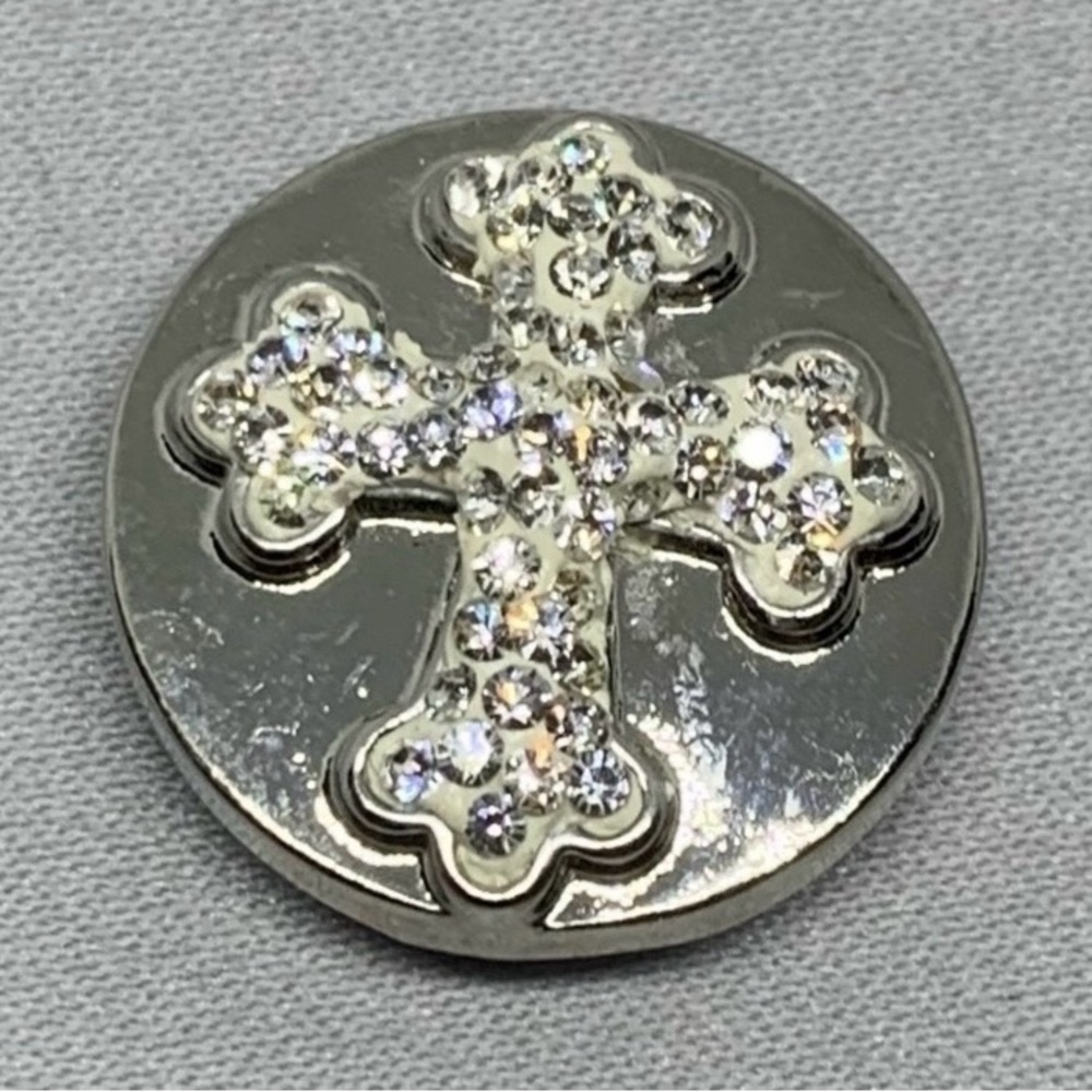 💗WHITE SUGAR CROSS - Ginger Snaps & Co. Snap Button Charm - 18mm/20mm